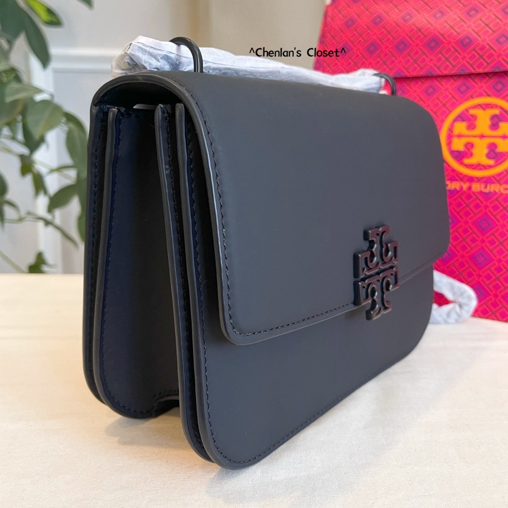 🔥NeW! Tory Burch Matte Britten Adjustable Shoulder Bag - Picture 7 of 15